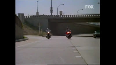 CHiPs - 3x04 - Benzina super