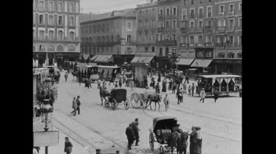 Madrid 1896 Puerta del Sol. ¿Vamos a permitir que destruyan la España de nuestros antepasados?